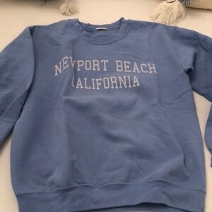 Brandy Melville sweatshirt